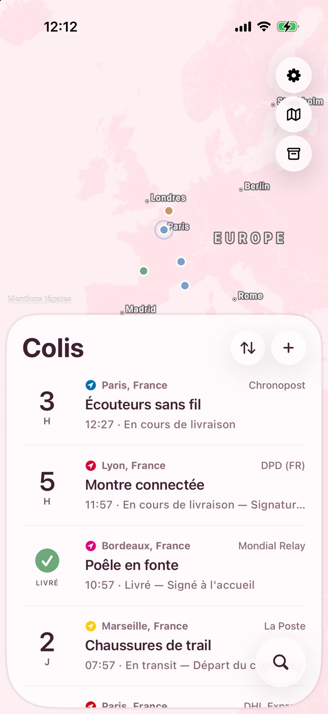 Pallet dans le thème Sakura : carte et liste dans un rose doux